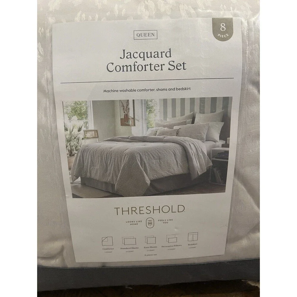 Threshold 8-Piece Luxe Jacquard Comforter Set Snow Leopard Skirt, Beige, Queen